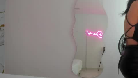vanessa__castro online show from 05-28-26, 03:15