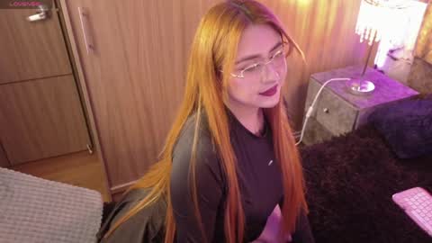 Vane  online show from 04-23-26, 02:46