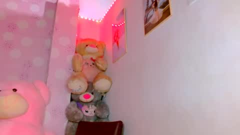 vanessa online show from 12-02-24, 04:53