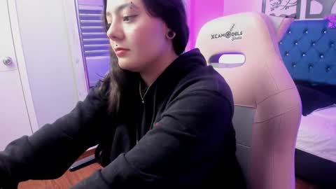 Snapshot of vanessa_gp chatting on 02-17-26, 01:29 Vanesa online show from 02-17-26, 01:29