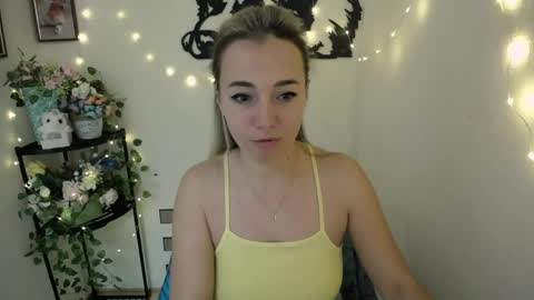 Vanessa online show from 06-04-26, 09:48