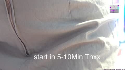  Vanessa  online show from 11-12-25, 03:34