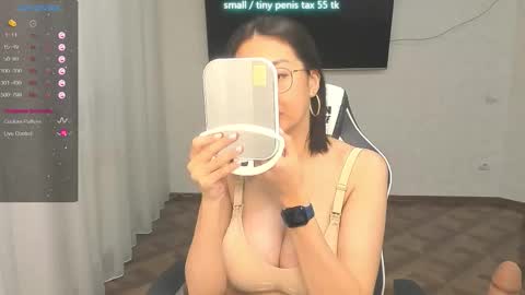 Vanessa online show from 11-17-25, 06:46