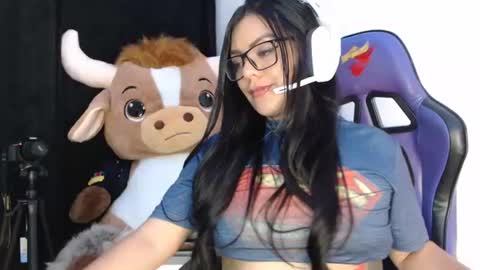 Snapshot of vanessa_wead chatting on 07-23-26, 04:54 Vane Wead online show from 07-23-26, 04:54