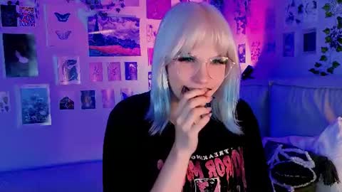 Vanessa online show from 07-28-26, 06:20