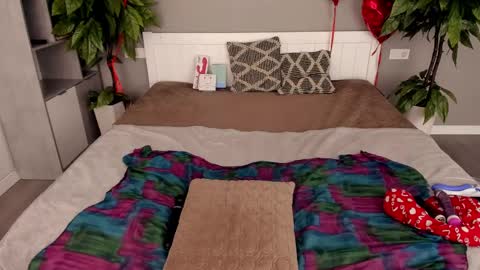 vanessabeautyy online show from 03-06-25, 02:30