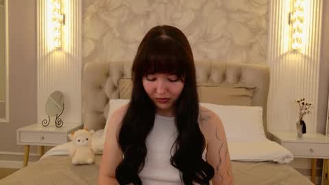 Vanessa online show from 09-27-25, 03:17