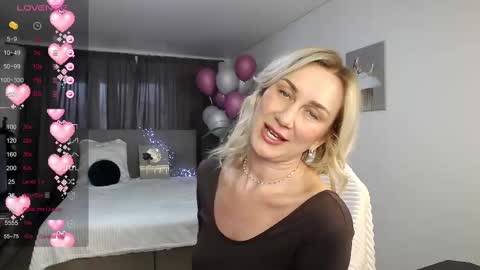Vanessa  online show from 02-25-25, 01:28