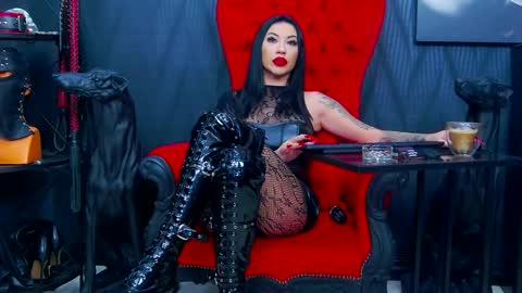 Miss Vanessa online show from 12-29-24, 01:56