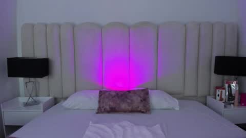 Vanessa Sexy Paris online show from 11-24-25, 10:42