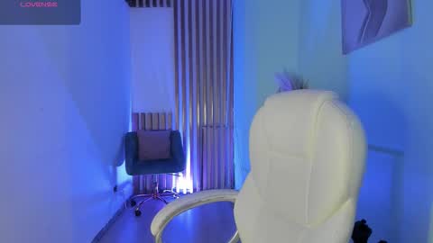 vanessascott_ online show from 01-11-26, 12:59