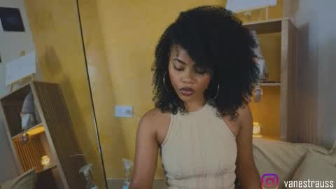 New account follow me online show from 11-26-25, 08:43