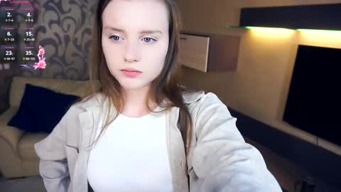 Luna online show from 11-01-25, 06:21