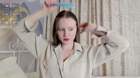 Luna online show from 03-20-26, 06:35