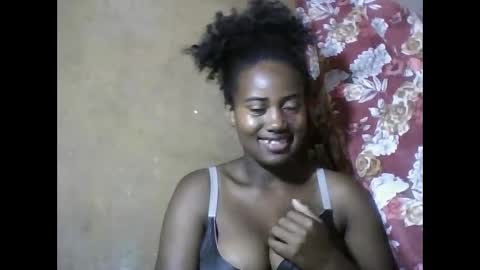 vaniah321 online show from 12-27-24, 01:39