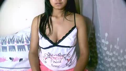 Snapshot of vanih27 chatting on 07-26-26, 07:54 vanih27 online show from 07-26-26, 07:54