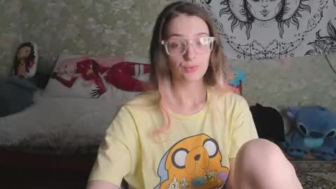 Adelina online show from 05-13-26, 01:19
