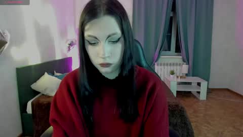 Mia online show from 05-16-26, 06:21