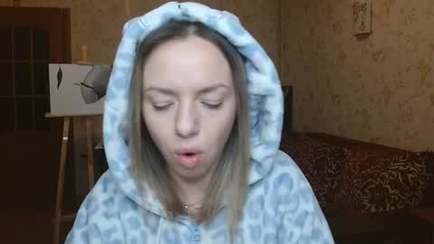 VanillaMuffin online show from 10-19-25, 05:52