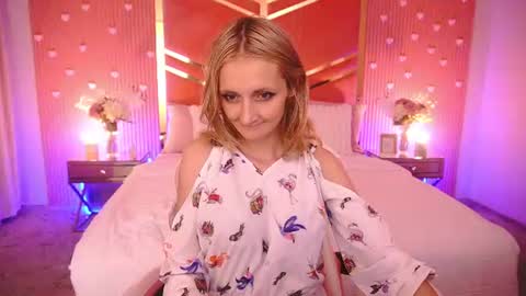 vanillamuse online show from 07-13-26, 08:17