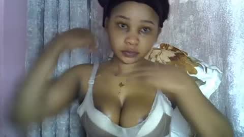 vanillavenus online show from 06-26-26, 11:03