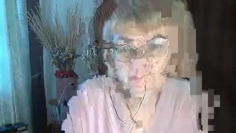 Vanillaxcreamy online show from 01-10-25, 11:22