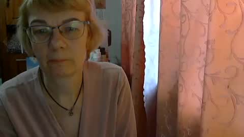 Vanillaxcreamy online show from 02-14-25, 09:56