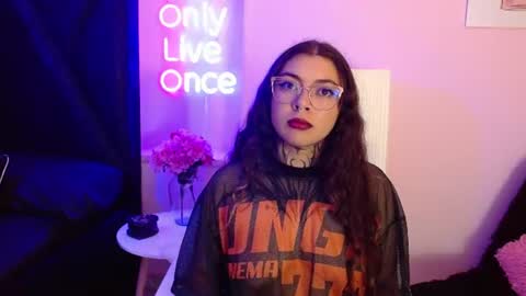 Vanne  online show from 07-12-26, 04:14