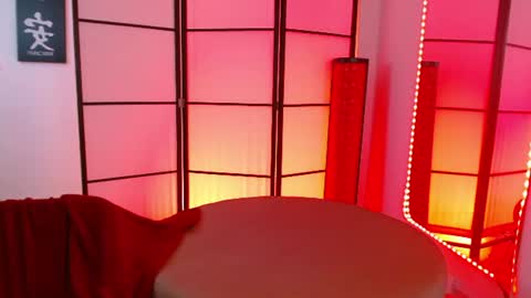 Vanne  online show from 07-21-26, 03:53