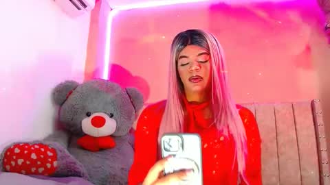 vannesa01 online show from 03-11-25, 07:14