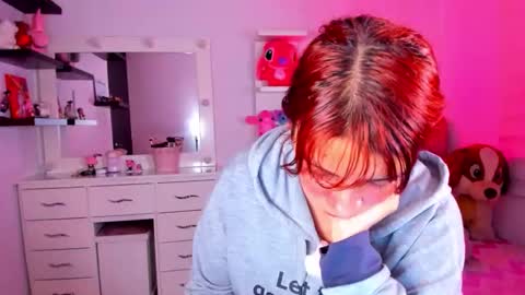 Vanesa online show from 05-15-26, 12:39