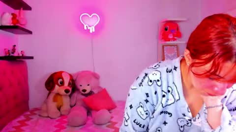 Snapshot of vannessa_shy chatting on 07-10-26, 01:47 Vanesa online show from 07-10-26, 01:47