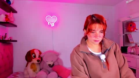Snapshot of vannessa_shy chatting on 07-24-26, 04:05 Vanesa online show from 07-24-26, 04:05
