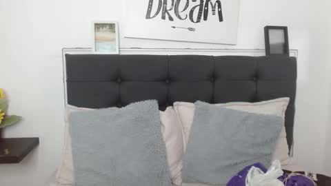 vane online show from 10-20-25, 07:47