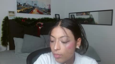 vane online show from 12-22-25, 08:39