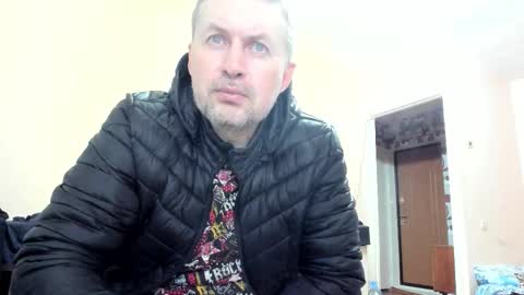 Snapshot of vano_822 chatting on 09-30-25, 03:39 vano_822 online show from 09-30-25, 03:39