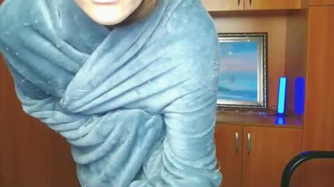 Vanessa online show from 02-21-26, 05:36