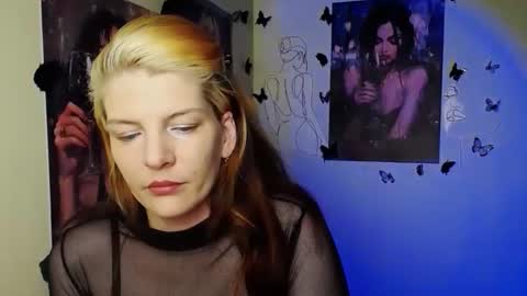 Vanessa online show from 03-29-26, 04:51