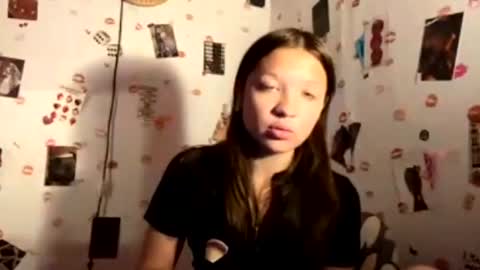 Anny online show from 07-17-26, 09:38