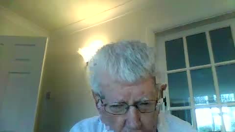 Snapshot of vassus chatting on 12-02-24, 09:02 vassus online show from 12-02-24, 09:02