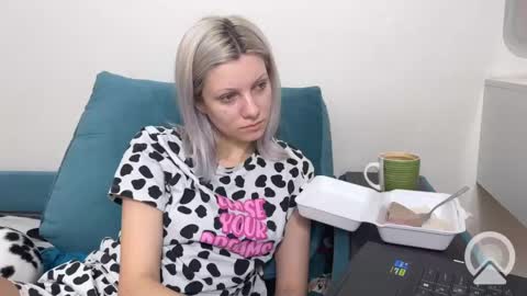Vasya Sylvia online show from 02-20-25, 05:12
