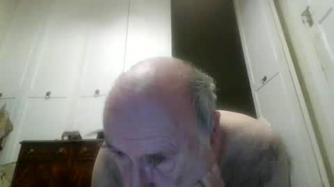 Snapshot of vaughan1010 chatting on 03-19-26, 08:24 vaughan1010 online show from 03-19-26, 08:24