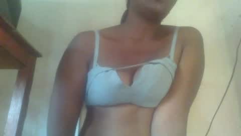 Snapshot of vayanah317 chatting on 07-20-26, 07:55 vayanah317 online show from 07-20-26, 07:55