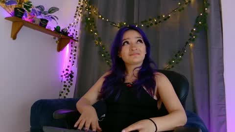 Vayolett online show from 11-29-25, 11:41