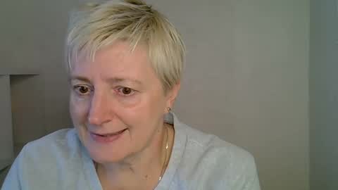 vea_motty online show from 11-10-25, 08:35