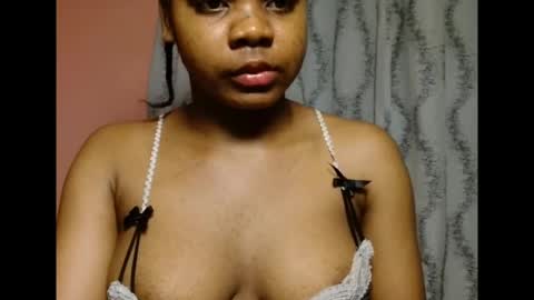 Snapshot of vee62 chatting on 05-03-26, 12:27 vee62 online show from 05-03-26, 12:27