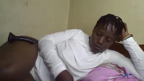 Vee tommy online show from 01-14-25, 03:43