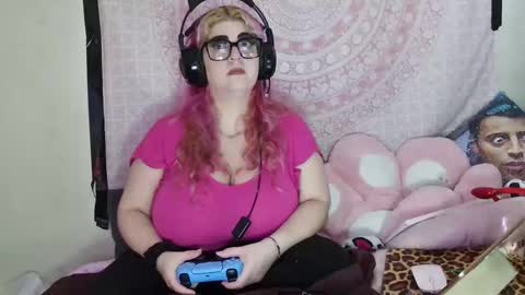 Veronica Lehane online show from 12-11-24, 03:05