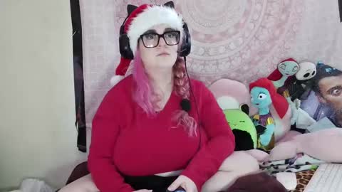 Veronica Lehane online show from 12-25-24, 05:37