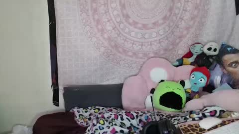 Veronica Lehane online show from 12-28-24, 08:58